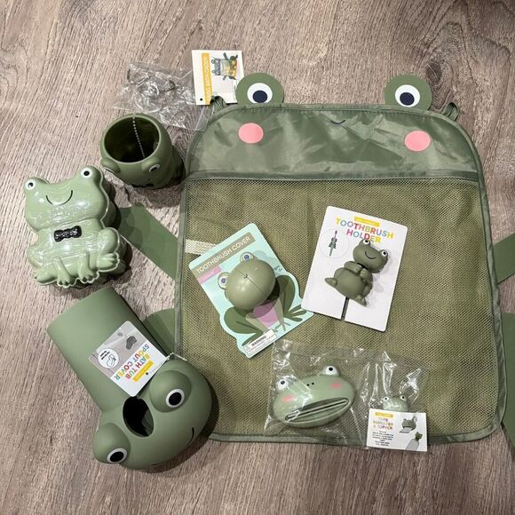Kid's Frog Bath Set 7 Pieces - Picture 1 of 1